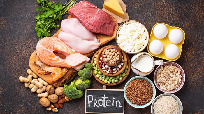 Carne, frango, peixe ou brócolis? Saiba como bater a meta diária de proteína